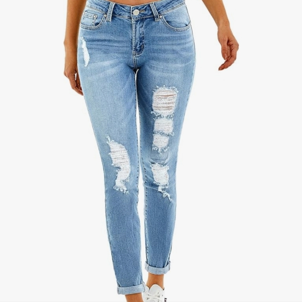 NWOT🆕️ Rhondanthe Skinny Boyfriend Jeans.Size 6.